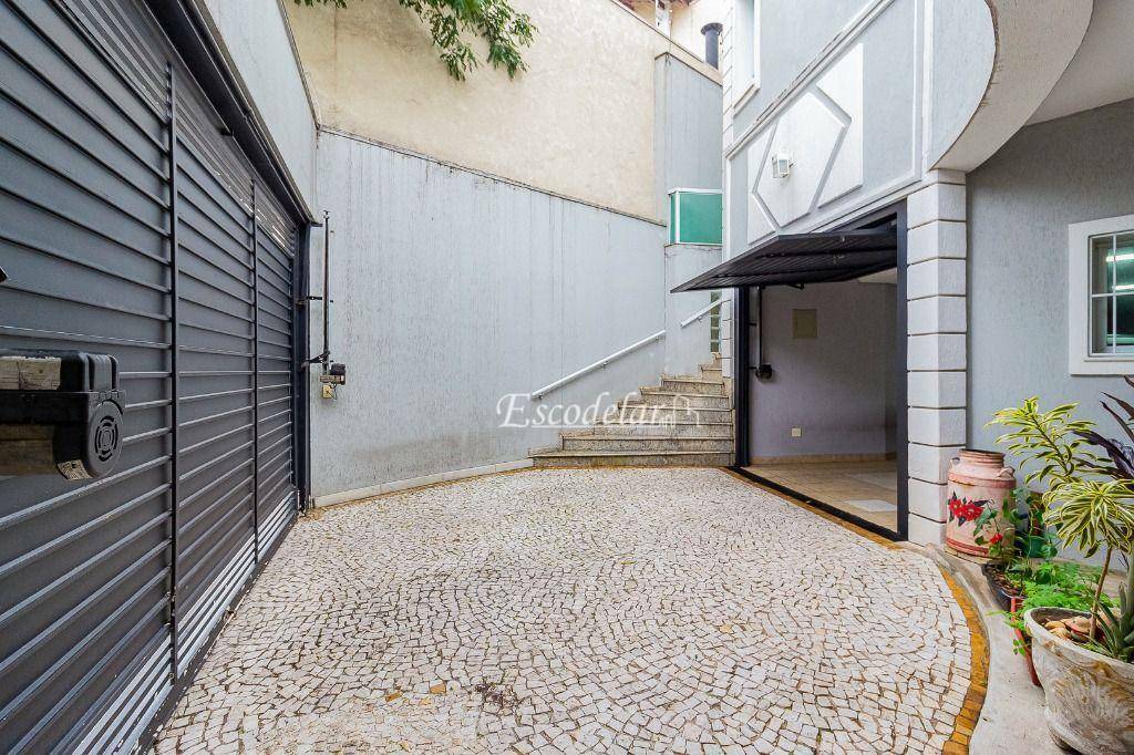 Sobrado à venda com 4 quartos, 380m² - Foto 7