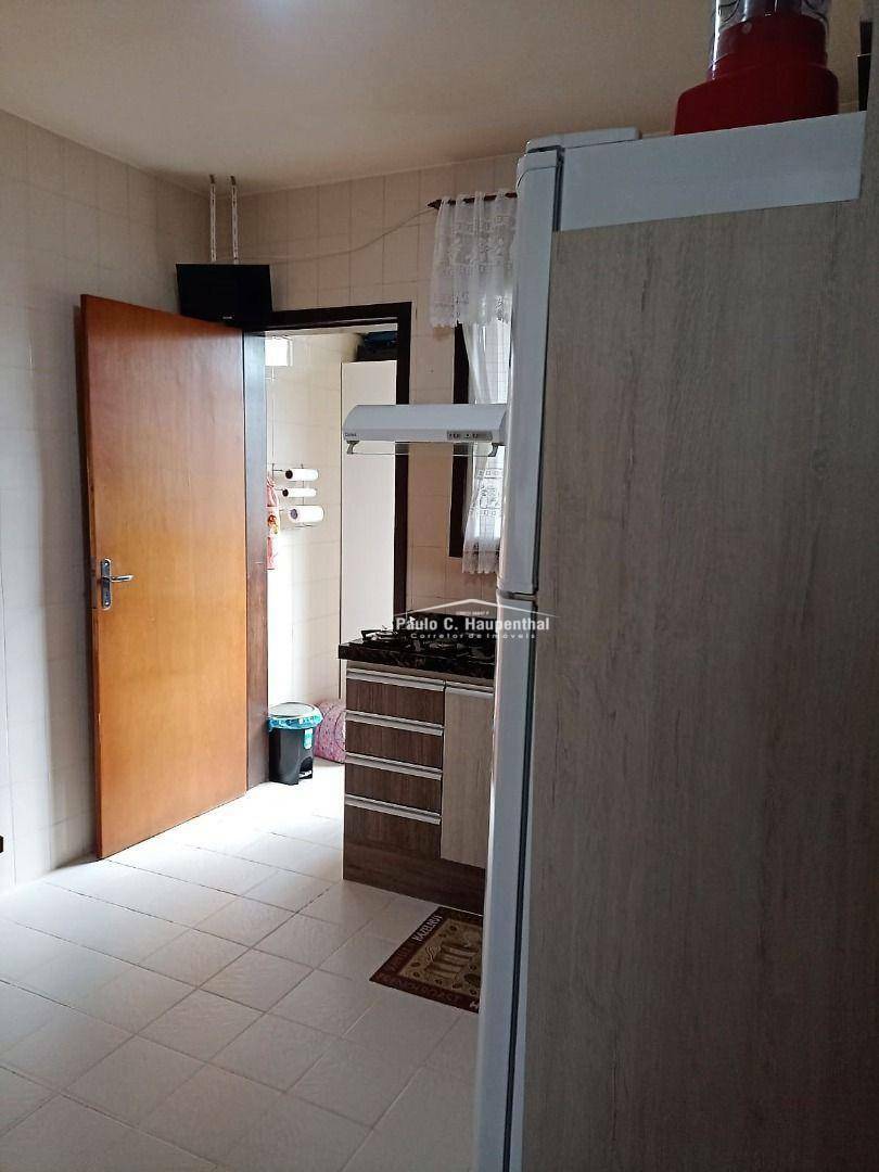 Apartamento à venda com 3 quartos, 131m² - Foto 11