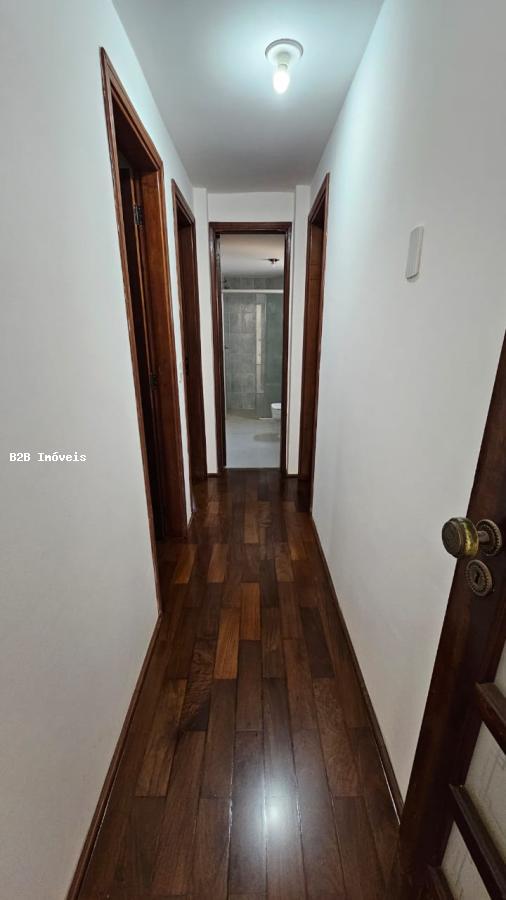 Apartamento à venda com 3 quartos, 96m² - Foto 10