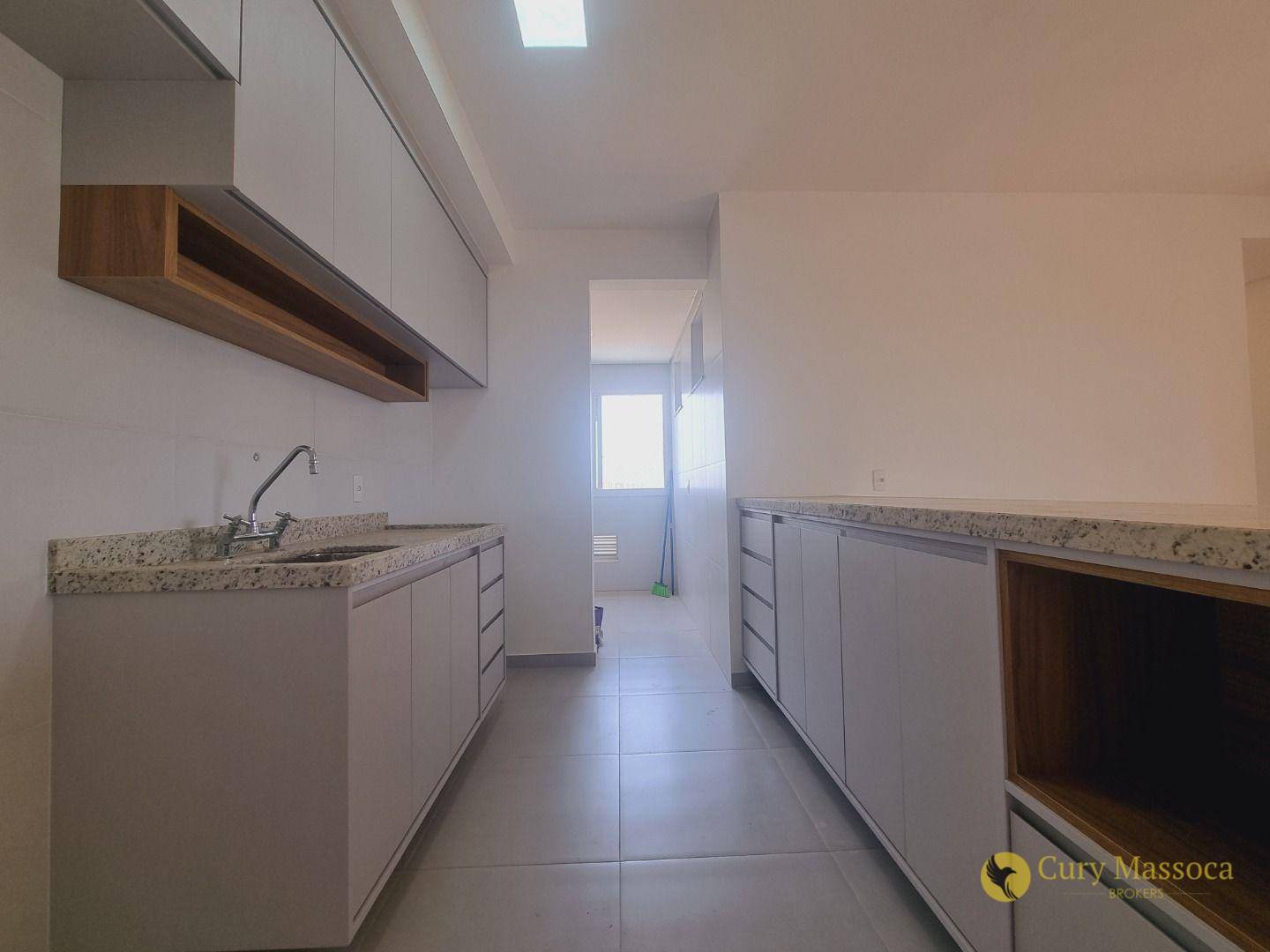 Apartamento para alugar com 3 quartos, 85m² - Foto 8