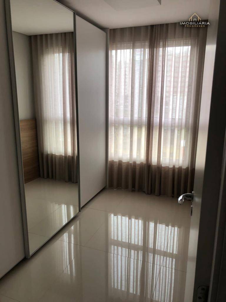 Apartamento à venda com 2 quartos, 66m² - Foto 18