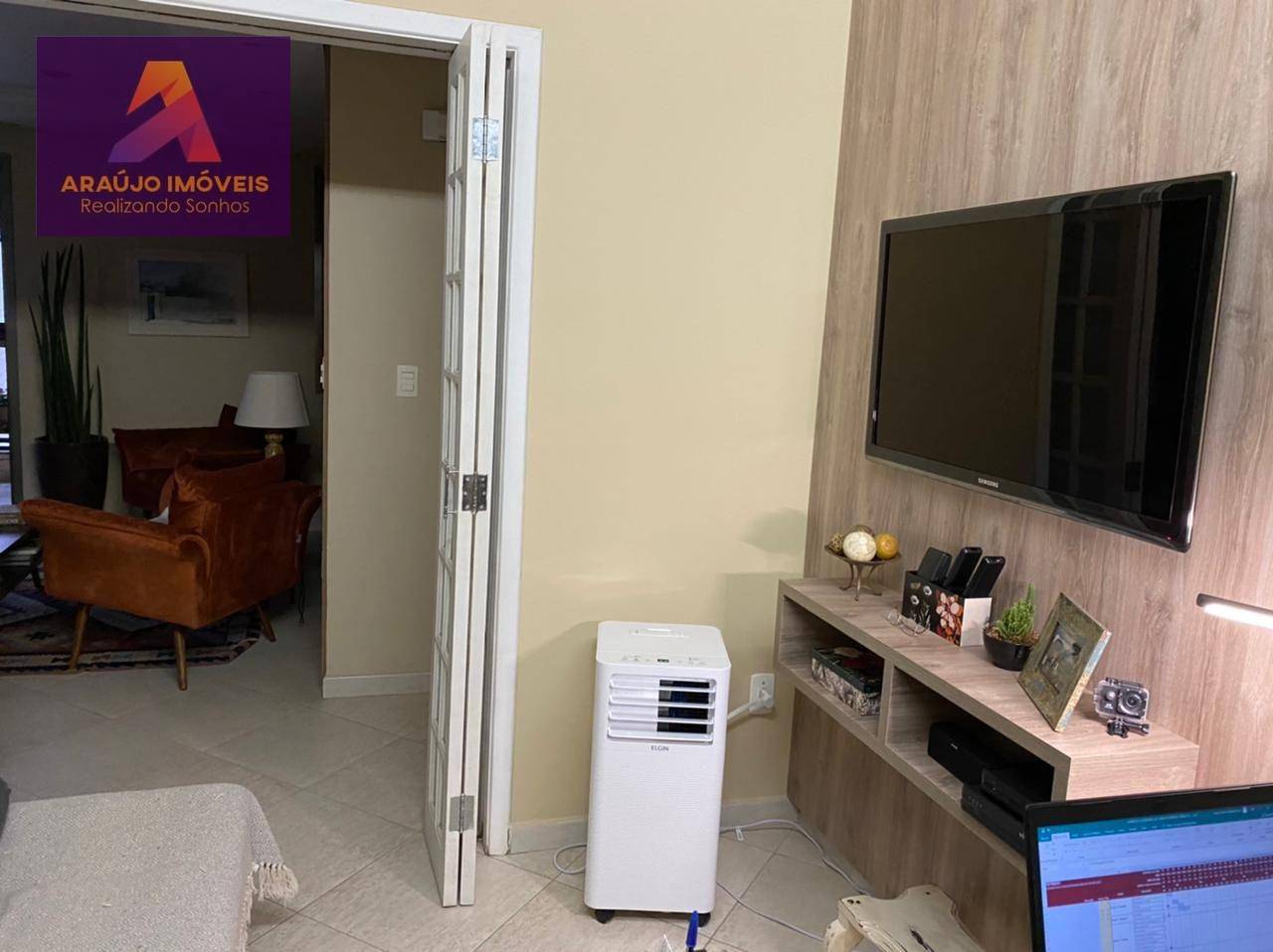 Apartamento à venda com 3 quartos, 150m² - Foto 6