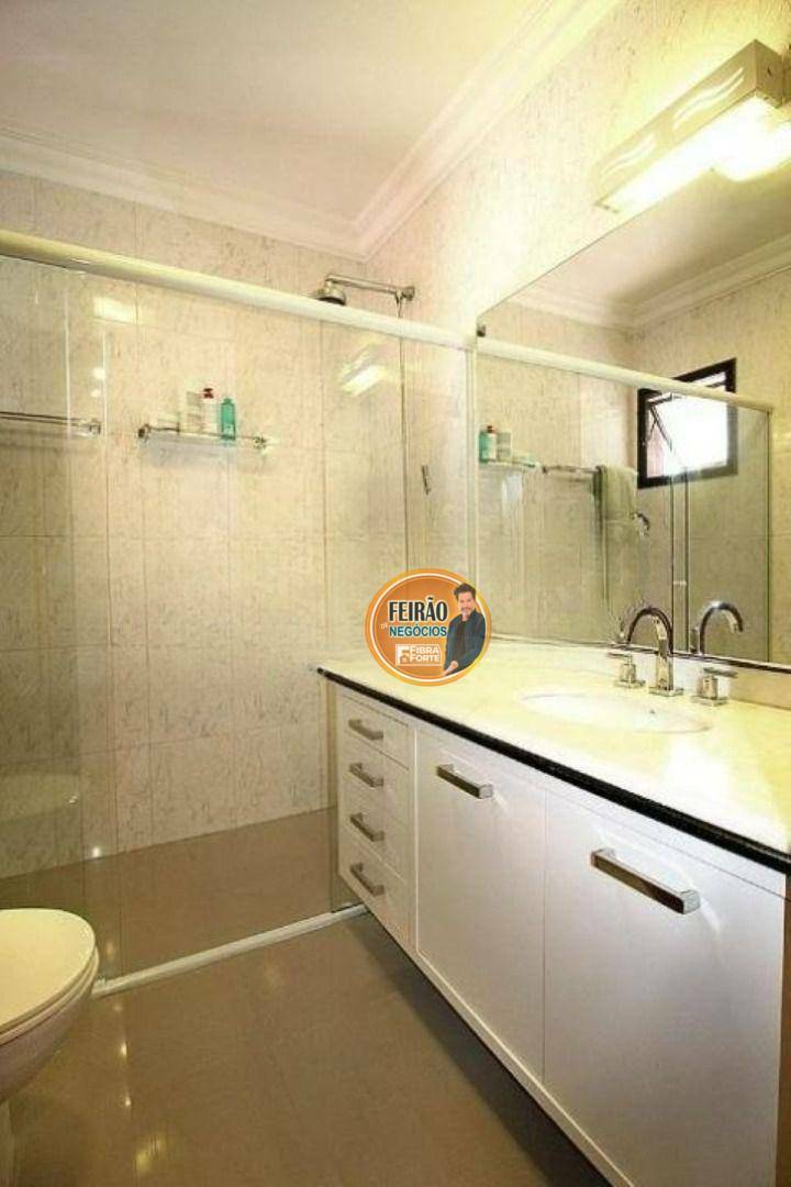 Apartamento à venda com 4 quartos, 141m² - Foto 25