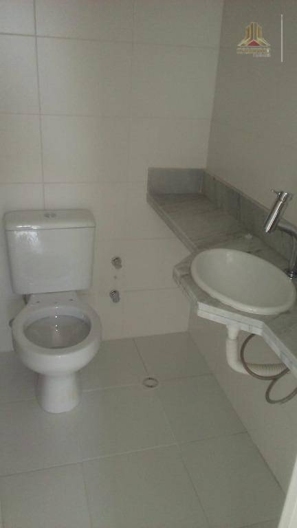 Apartamento à venda com 2 quartos, 63m² - Foto 12