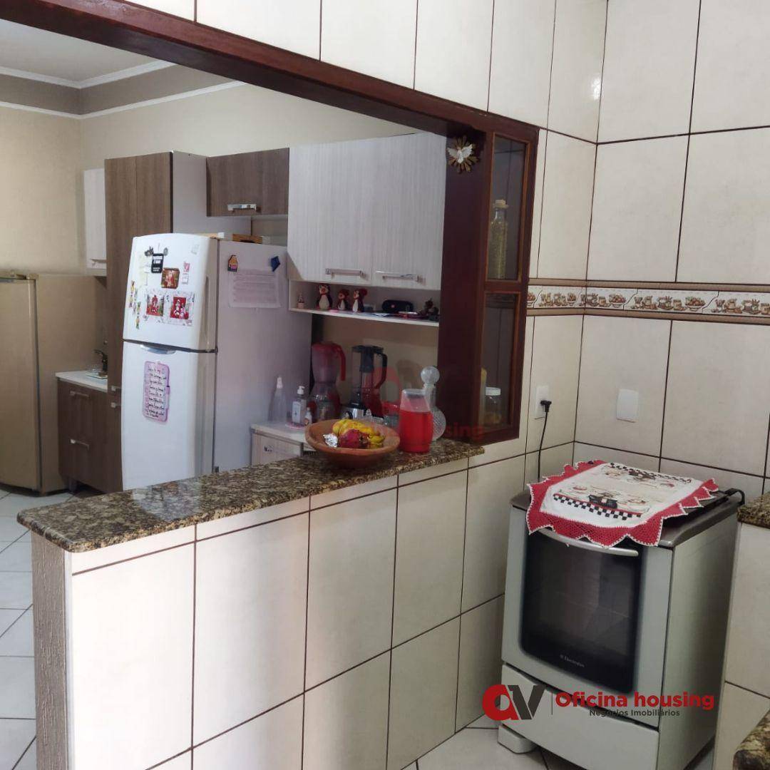 Sobrado à venda com 2 quartos, 170m² - Foto 19