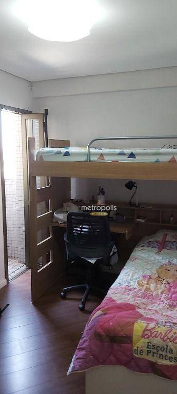 Apartamento à venda com 3 quartos, 123m² - Foto 11