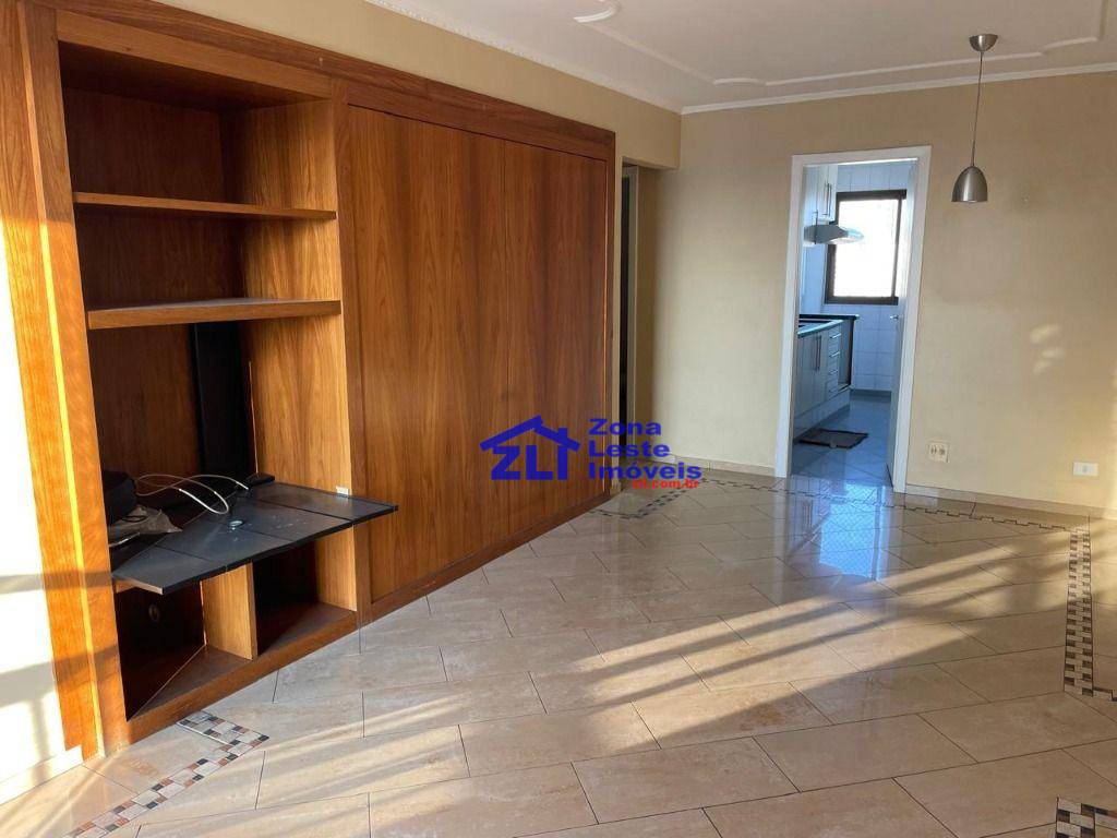 Apartamento para alugar com 3 quartos, 87m² - Foto 2