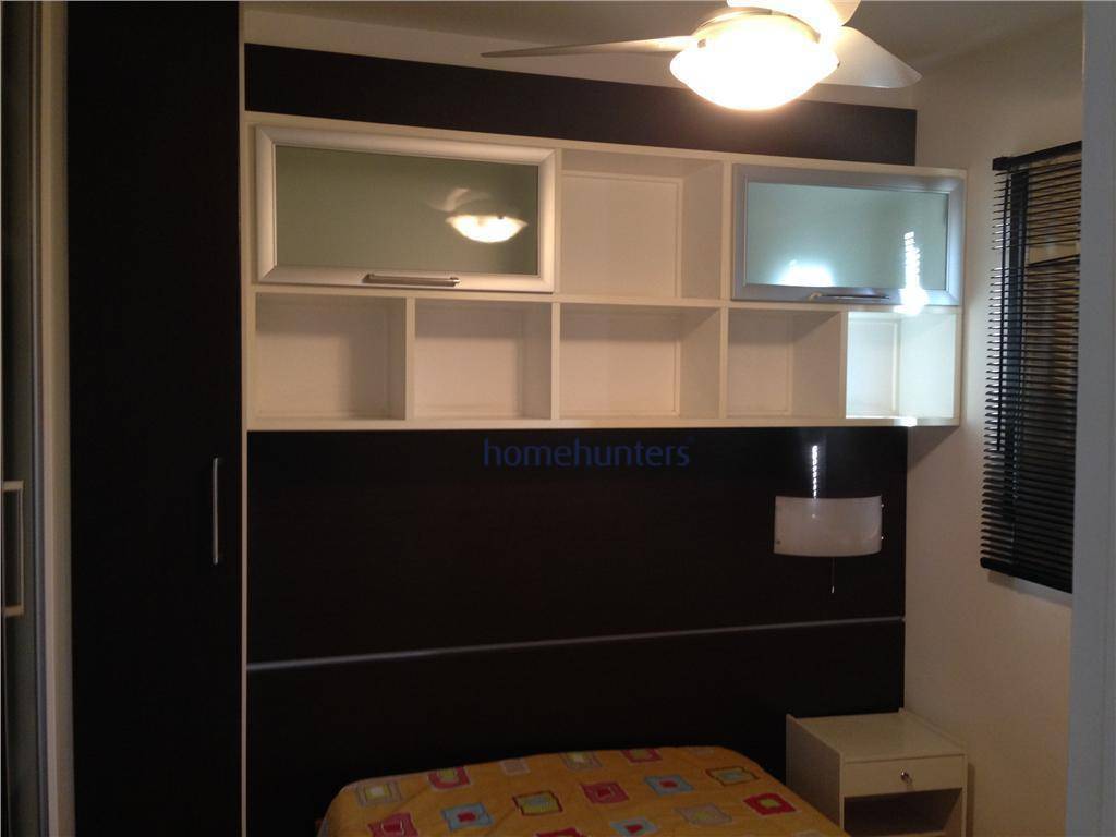 Apartamento à venda com 1 quarto, 60m² - Foto 4