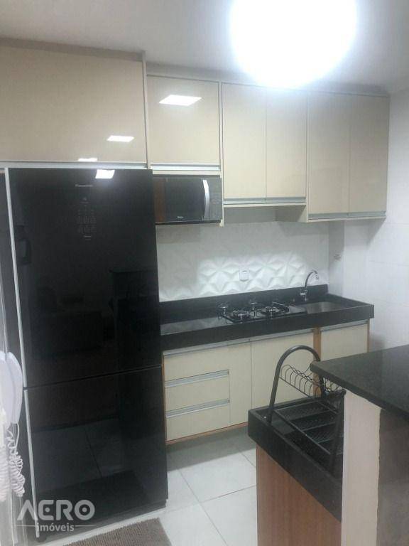 Apartamento à venda com 2 quartos, 45m² - Foto 6