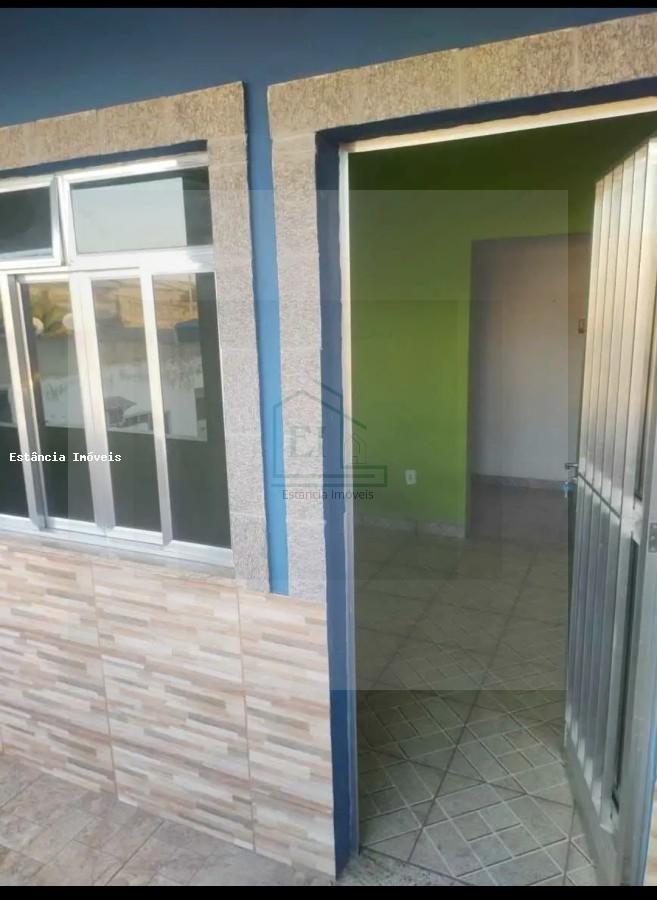 Casa à venda com 4 quartos, 300m² - Foto 4