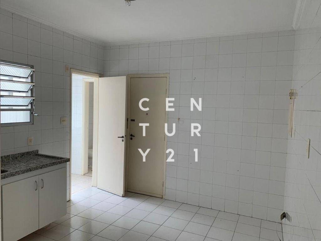 Apartamento à venda com 2 quartos, 135m² - Foto 19