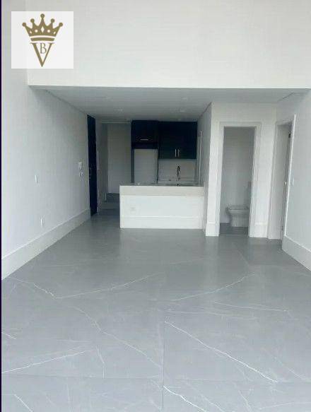 Apartamento para alugar com 2 quartos, 110m² - Foto 19