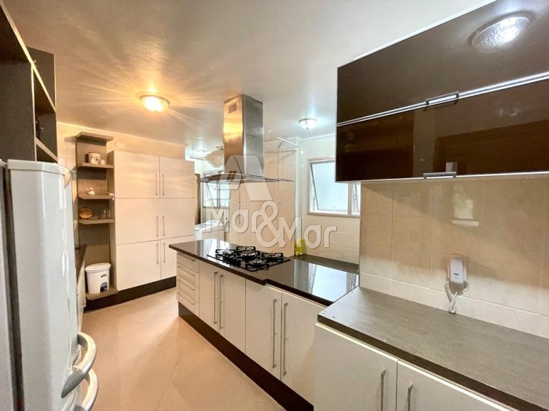 Apartamento à venda com 3 quartos, 140m² - Foto 15