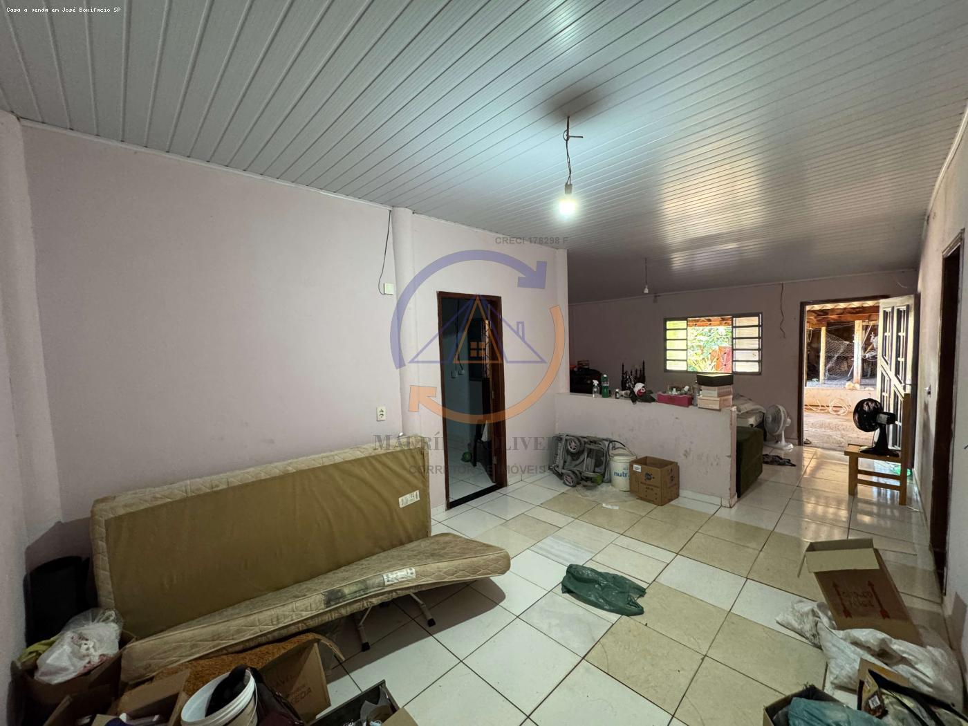 Casa à venda com 2 quartos, 219m² - Foto 13
