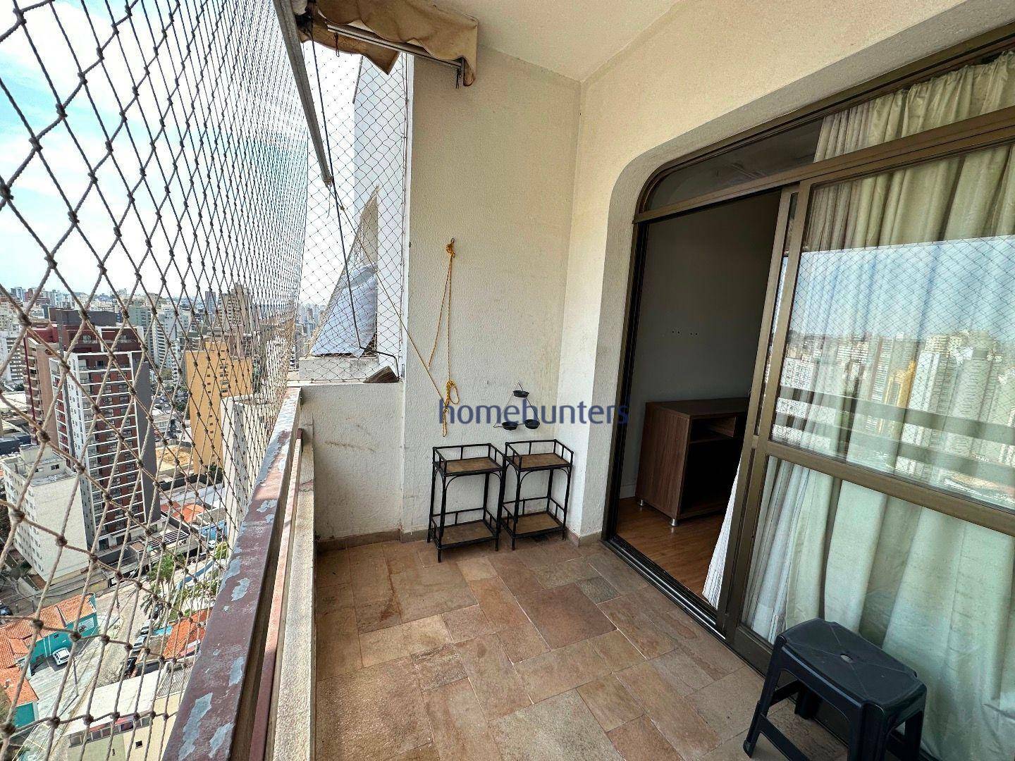 Apartamento à venda com 1 quarto, 55m² - Foto 11