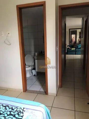 Apartamento à venda com 3 quartos, 94m² - Foto 11