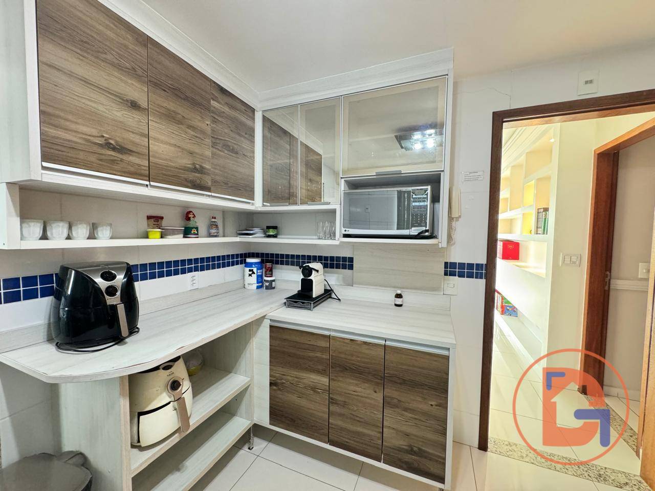 Apartamento à venda com 3 quartos, 180m² - Foto 29