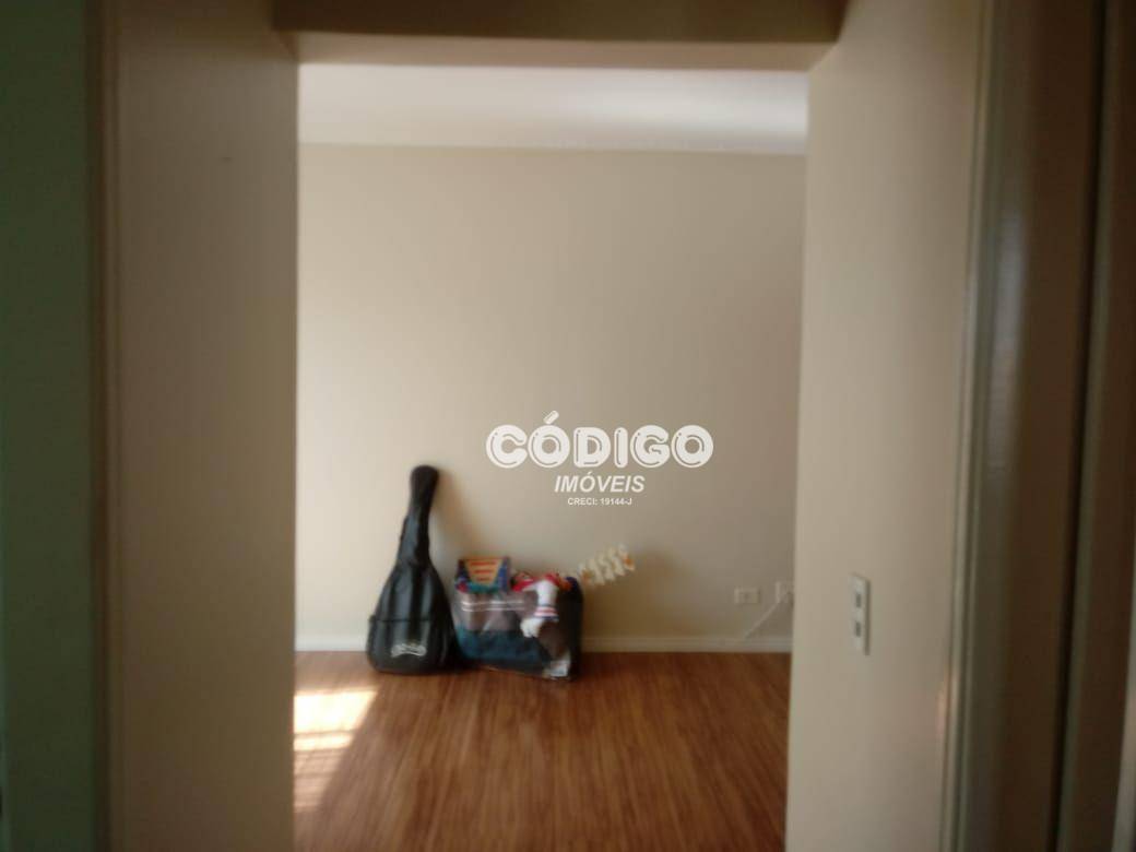 Apartamento à venda com 2 quartos, 76m² - Foto 10