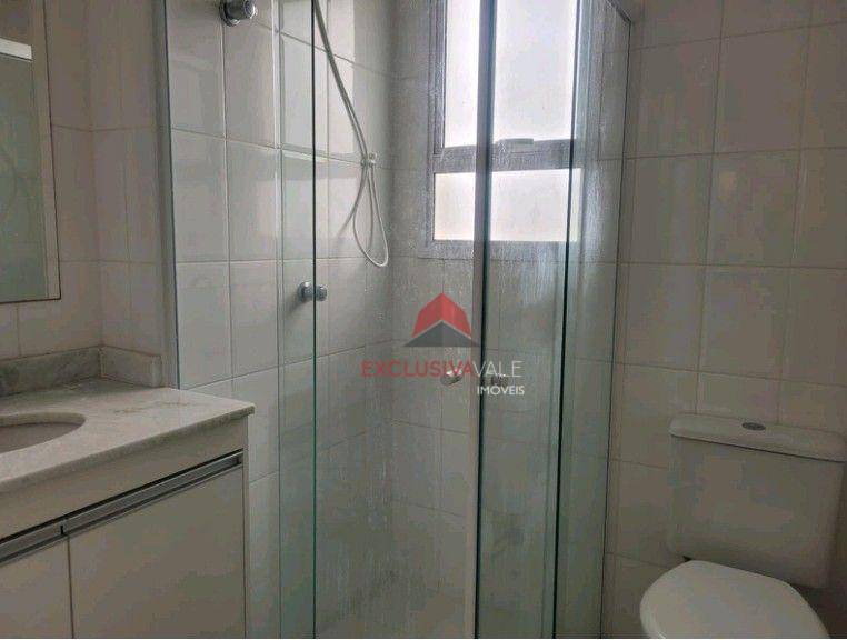 Apartamento para alugar com 2 quartos, 64m² - Foto 12