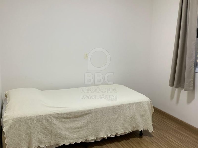 Apartamento à venda com 2 quartos, 67m² - Foto 15