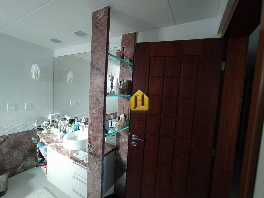 Apartamento para alugar com 3 quartos, 183m² - Foto 24