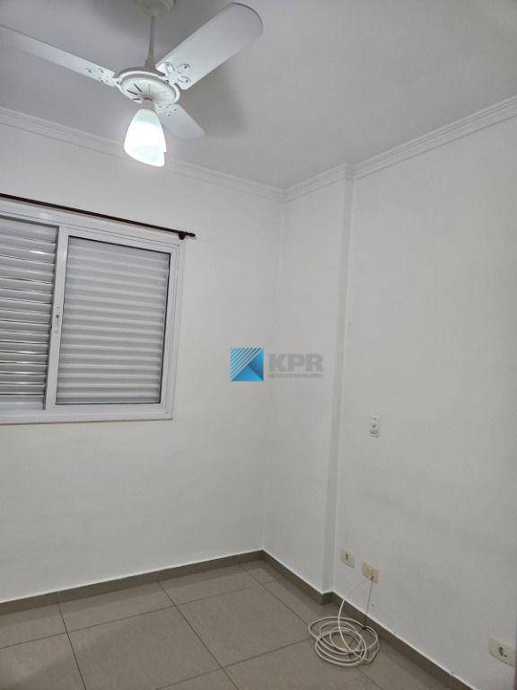 Apartamento para alugar com 3 quartos, 102m² - Foto 16