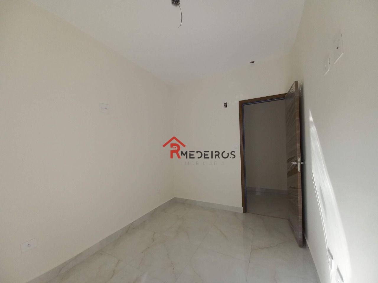 Apartamento à venda com 3 quartos, 93m² - Foto 11