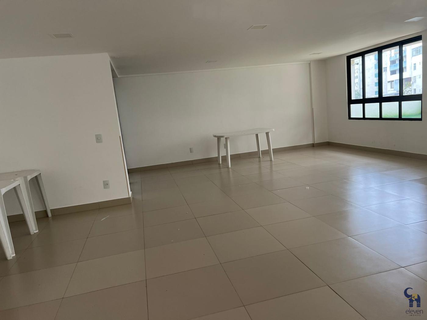 Apartamento à venda com 2 quartos, 62m² - Foto 10