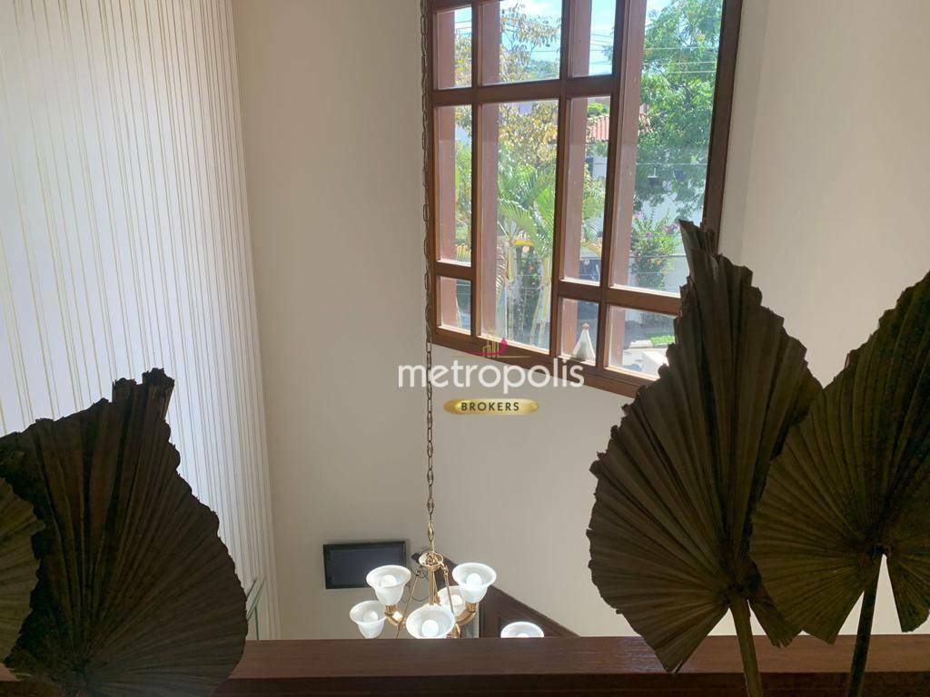 Sobrado à venda com 5 quartos, 335m² - Foto 12