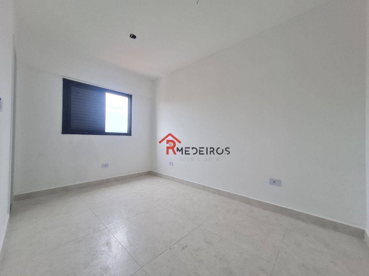 Apartamento à venda com 2 quartos, 72m² - Foto 11