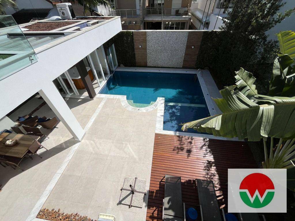 Casa de Condomínio à venda com 5 quartos, 425m² - Foto 40