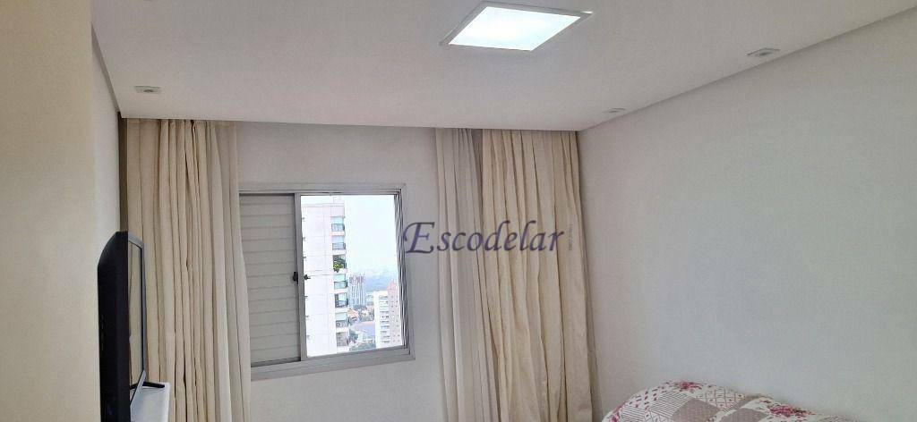 Apartamento à venda com 2 quartos, 64m² - Foto 25