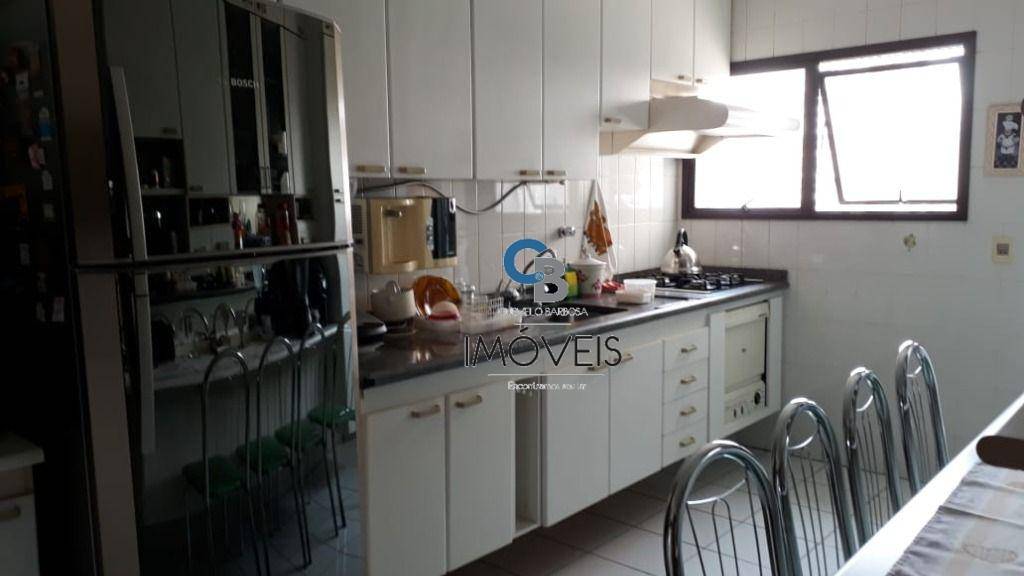 Apartamento à venda com 3 quartos, 120m² - Foto 3