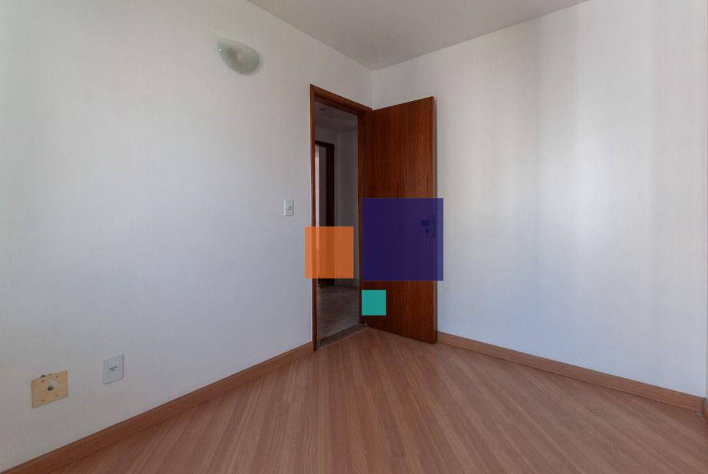 Apartamento à venda com 3 quartos, 106m² - Foto 18