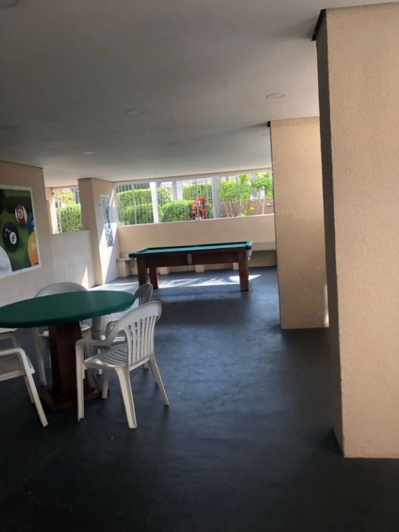 Apartamento à venda com 2 quartos, 58m² - Foto 20