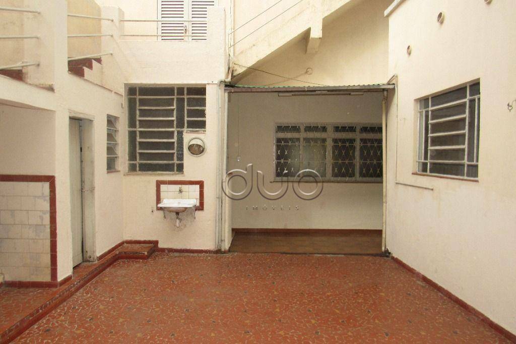 Casa para alugar com 3 quartos, 273m² - Foto 17