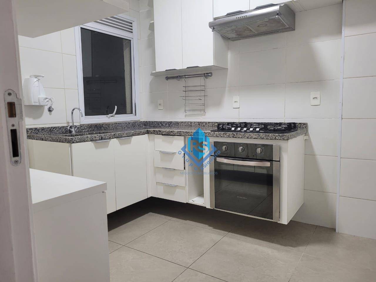 Apartamento à venda com 2 quartos, 96m² - Foto 21