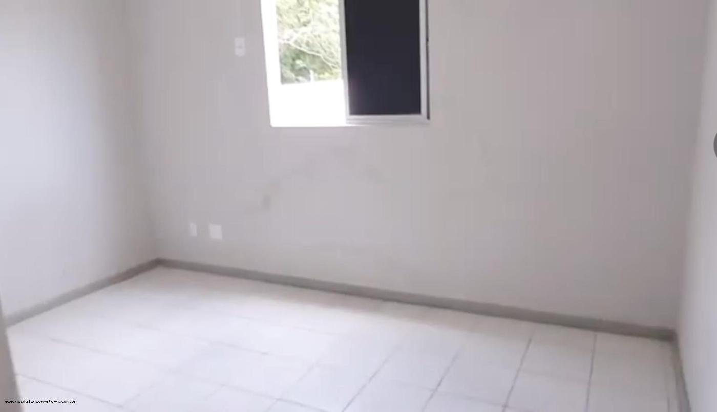 Apartamento para alugar com 3 quartos, 80m² - Foto 12