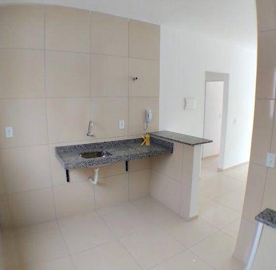 Apartamento à venda com 2 quartos, 50m² - Foto 12