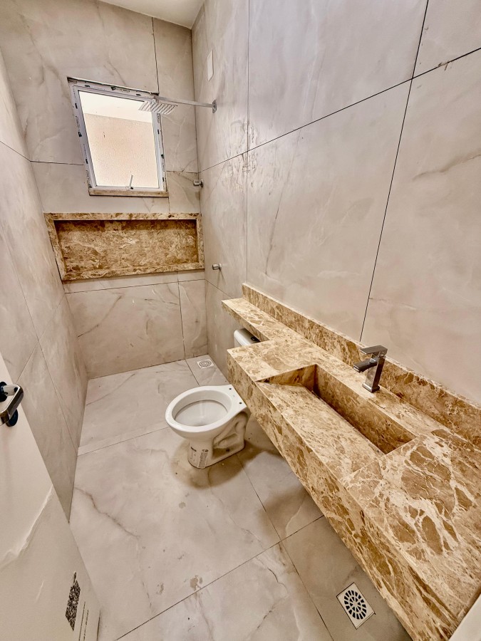 Casa à venda com 3 quartos, 180m² - Foto 9