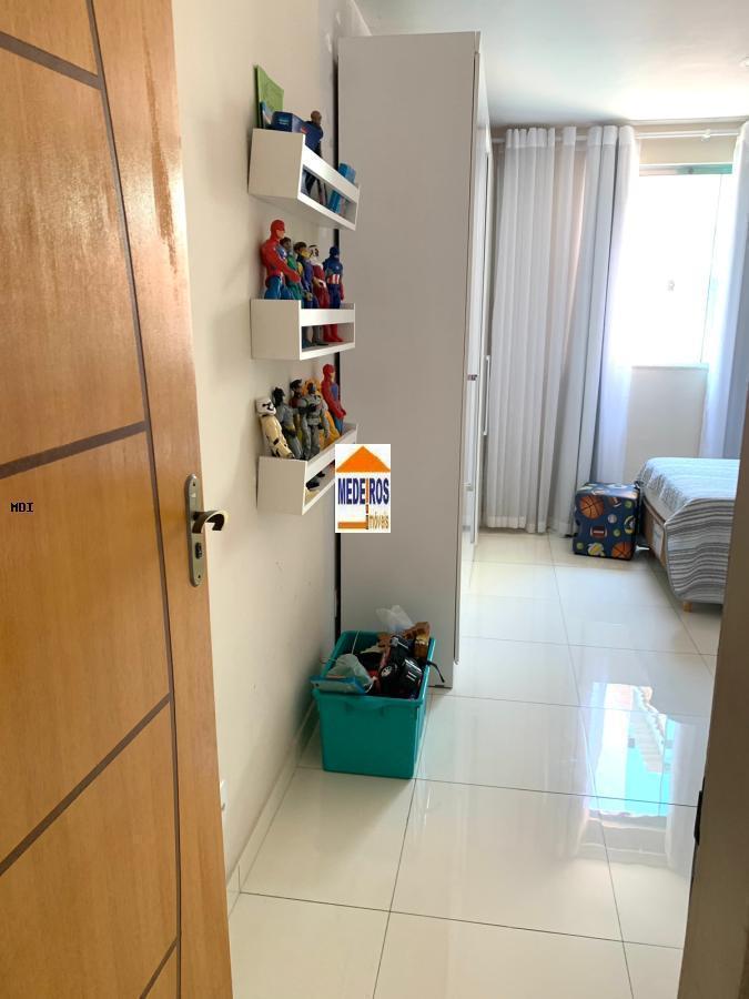 Casa à venda com 3 quartos, 200m² - Foto 9