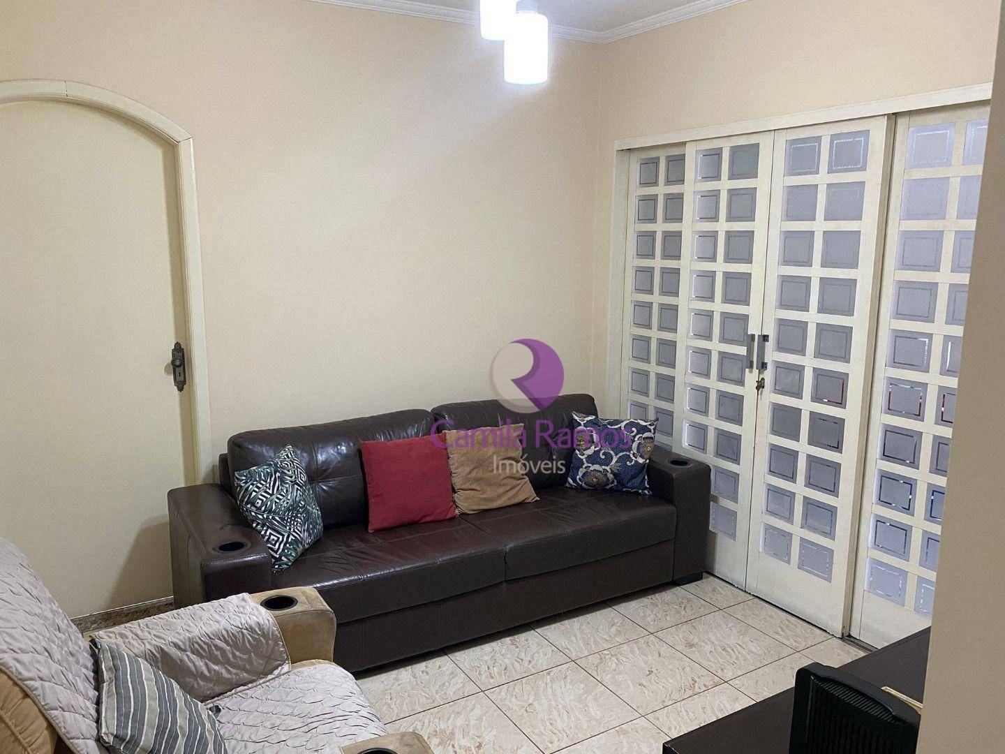 Casa à venda com 3 quartos, 150m² - Foto 3