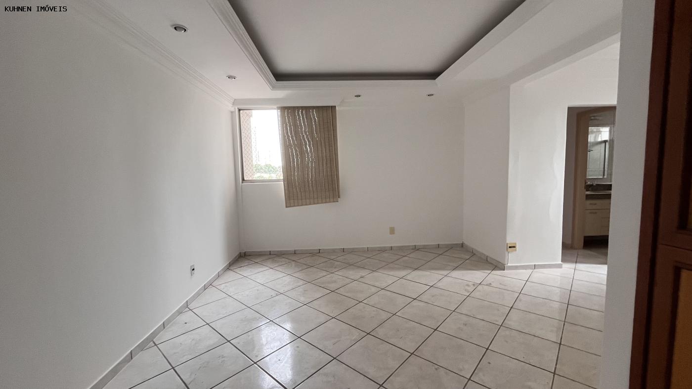 Apartamento à venda com 2 quartos, 95m² - Foto 6