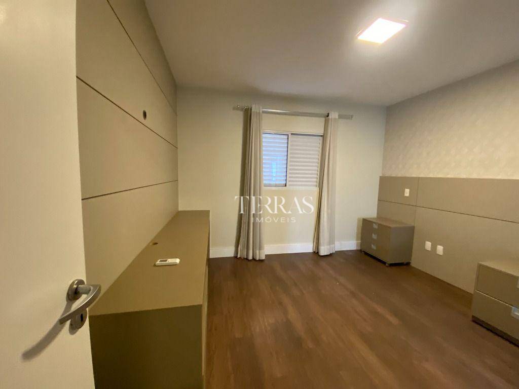 Apartamento à venda com 3 quartos, 134m² - Foto 20