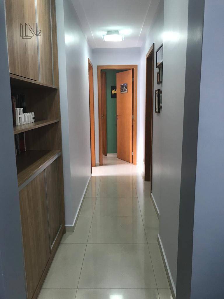 Apartamento à venda com 3 quartos, 140m² - Foto 12