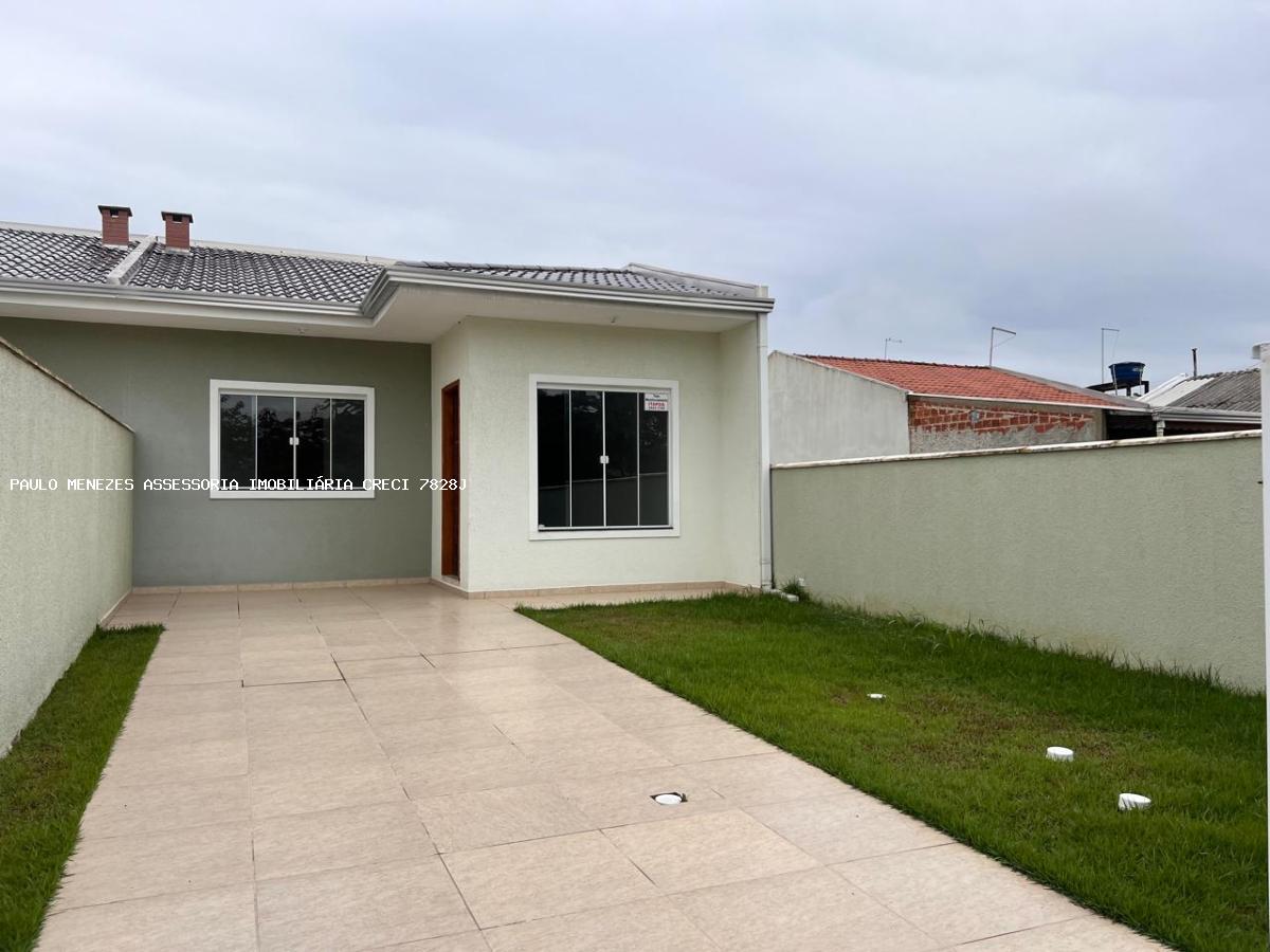 Casa à venda com 3 quartos, 195m² - Foto 1