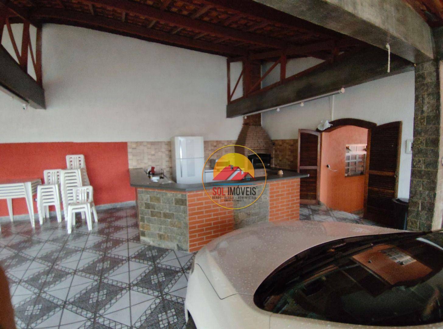 Casa à venda com 3 quartos, 590m² - Foto 2