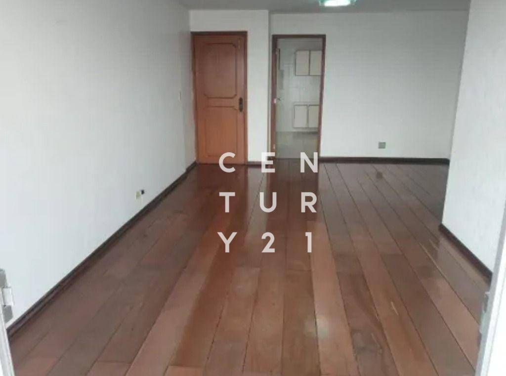 Apartamento à venda com 3 quartos, 120m² - Foto 2