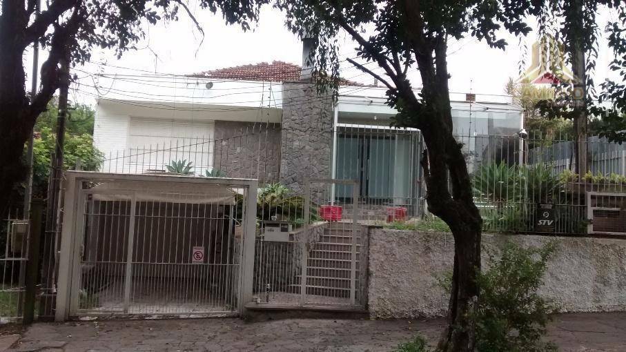 Casa à venda com 3 quartos, 240m² - Foto 3