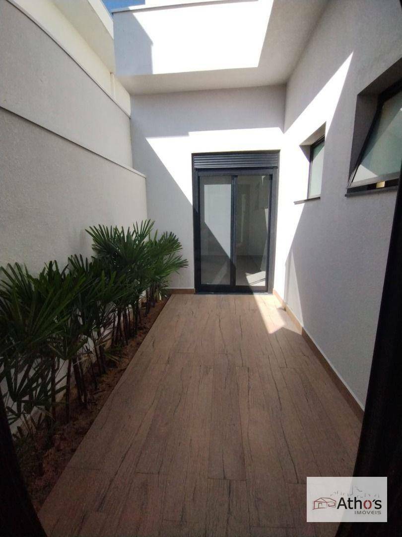 Casa de Condomínio à venda com 4 quartos, 230m² - Foto 11